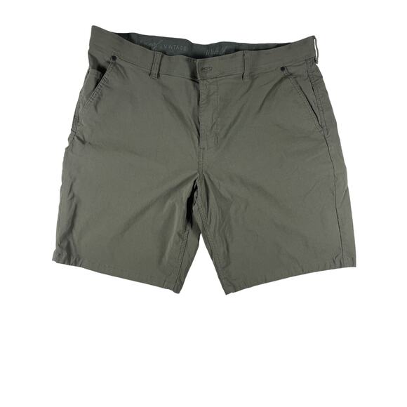 Weatherproof Vintage Trail Cargo Shorts Mens Size 40 Green Performance Flex - Picture 1 of 10